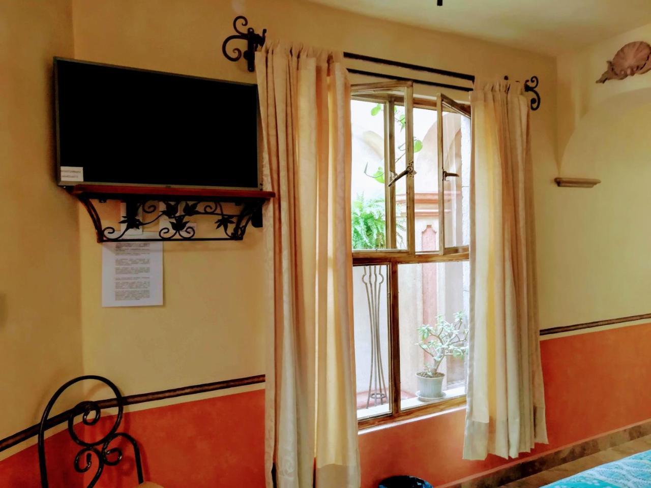 Hotel Posada Maria Bonita Bernal Extérieur photo